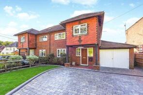 Mawenzie, Wood Lane, Beech Hill, Reading RG7 2BE