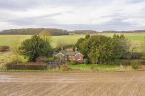 Wedgwood, Park Corner, Sudbury CO10 5EG