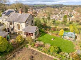 Beech Wood, Jewitt Lane, Collingham, Wetherby LS22 5BB