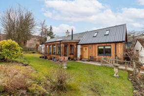 Glenerrochty Cottage, Access Road Off B847 At Drum Croy, Pitlochry PH18 5UG