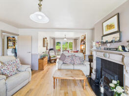 44, Ingham Close, Sleights, Whitby YO22 5DW