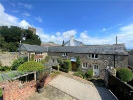 Elm Park Barn, Road Past Hempston House, Totnes TQ9 6BL