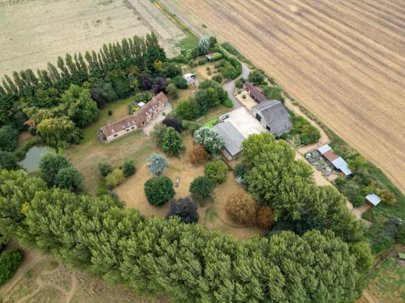 House,Gardens & Outbuildings