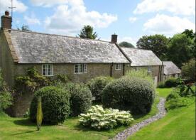 Hurshay Farm, Main Street Through Hursey, Beaminster DT8 3LN
