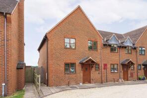 3, Pipers Mead, Bicester OX25 2AE