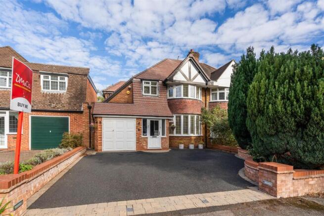 64 Beechwood Park Road_26.jpg
