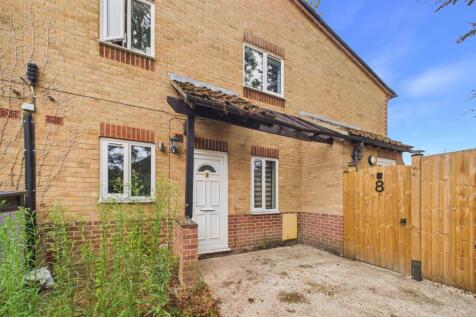Burdett Court, Reading, Berkshire, RG2