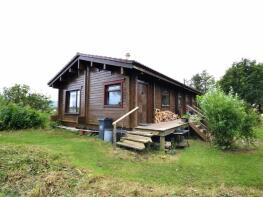 Log House Knockan, U18 North From A849 Junction To C49 Ardtun Road Junction, Isle Of Mull PA67 6DN