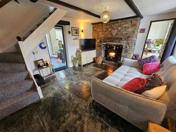 Sitting Room.jpg