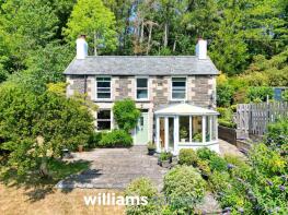 Glyn House, B5435 Bylchau Road, Nantglyn, Denbigh LL16 5PU