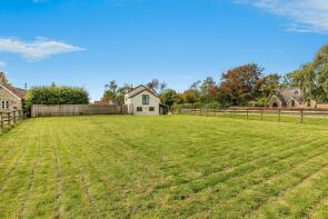 Fieldways, The Street, Bristol BS40 8BB