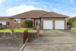 29, Trethiggey Crescent, Newquay TR8 4LF
