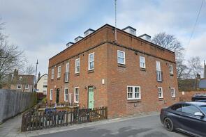 6, 53 Tanners Court, St Andrew Street, Hertford SG14 1HZ
