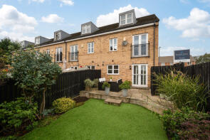 51, Laithe Hall Avenue, Cleckheaton BD19 6UA