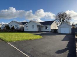 7 Yr Encil, Heol Y Cwm, Llandysul SA44 6BB
