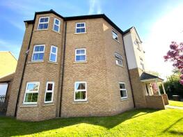 76, Ferridays Fields, Woodside, Telford TF7 5GJ