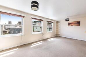 3, Clare Court, Newport Street, Dartmouth TQ6 9QJ