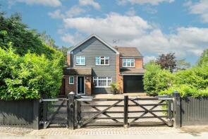 Shillings, Main Road, Bicknacre, Chelmsford CM3 4HA