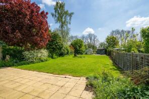 12, Maypole Croft, Cambridge CB21 4SA