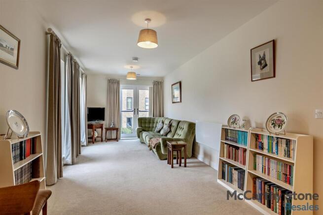 8661671-interior04-800.jpg