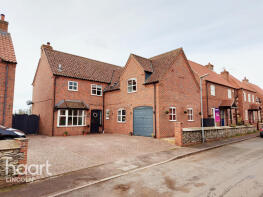 Meadow View, Private Lane, Normanby-by-spital, Market Rasen LN8 2HF