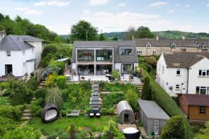Winsmete, The Butts, Rodborough, Stroud GL5 3UG