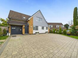 63, Covert Mead, Haywards Heath RH17 6DL