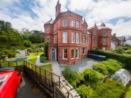 1, Menai Dale, Siliwen Road, Bangor LL57 2BH
