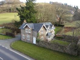 Gate House, Dolwen, Llanidloes SY18 6LQ