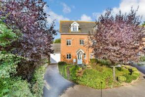 6, Shelduck Close, Allhallows, Rochester ME3 9EJ