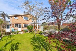 44, Wyvern Gardens, Sheffield S17 3PR