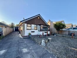 48, Flats Lane, Barwick In Elmet, Leeds LS15 4LL
