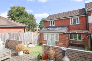 14, Deepwell View, Sheffield S20 4SP