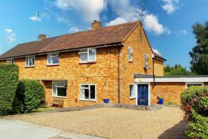 4, East View, Essendon, Hatfield AL9 6HJ