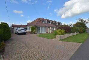 25, Queensway, Romney Marsh TN29 0NB