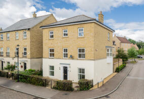 28, Whittington Chase, Kingsmead, Milton Keynes MK4 4HL