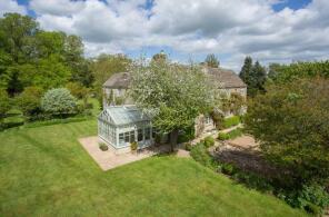 Long Barrow, Welsh Way, Cirencester GL7 5EY