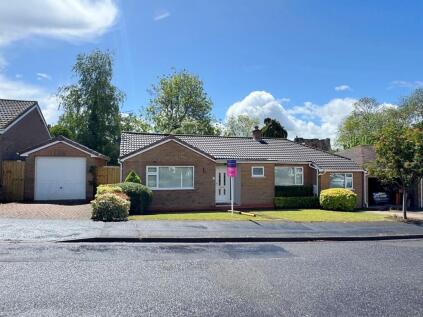 Elizabeth Way, Kenilworth