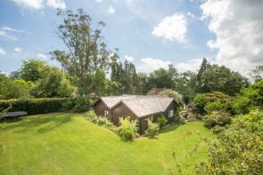 Little Allis, Rushlake Green, Heathfield TN21 9QH