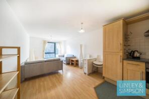 Flat 4, 110, North Street, Sheepscar, Leeds LS2 7PQ