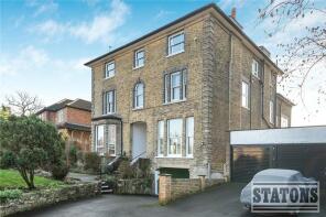 Flat 1, 48 Audley House, Somerset Road, New Barnet, Barnet EN5 1RG