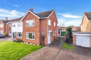9, Oak Close, Badsey WR11 7TN