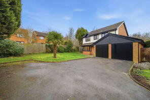 22, Dovedale Drive, Burnley BB12 8XD