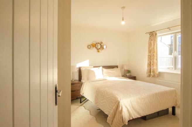 5 Malthouse Drive Bodmin 01208 74182-10