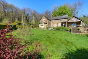 Wood Cottage, Road From Clanna Lodge To Junction At Clanna Country Park, Clanna, Lydney GL15 6AJ