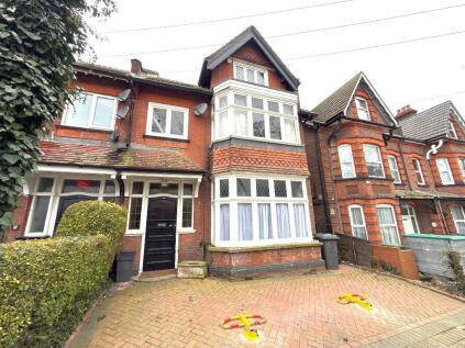 Brantwood Road, Dallow, Luton, Bedfordshire, LU1 1JJ