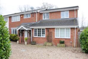 Peels Cottage, Eversley Centre, Eversley, Hook RG27 0NF