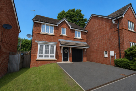 Tarnside Close, Rochdale, OL16