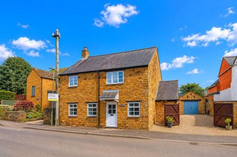 High Street, Bodicote