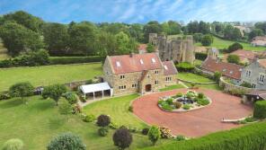 Old Hall House, Ladyfield Road, Thorpe Salvin, Rotherham S80 3JT